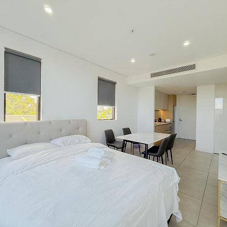 Burwood Studios At St Luke Square Sydney Exterior foto